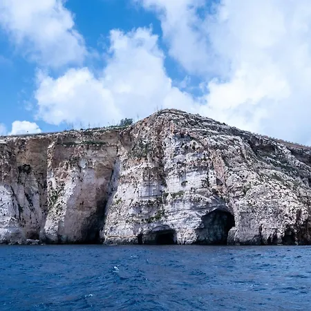 Penthouse Tower Court - Happy Zurrieq